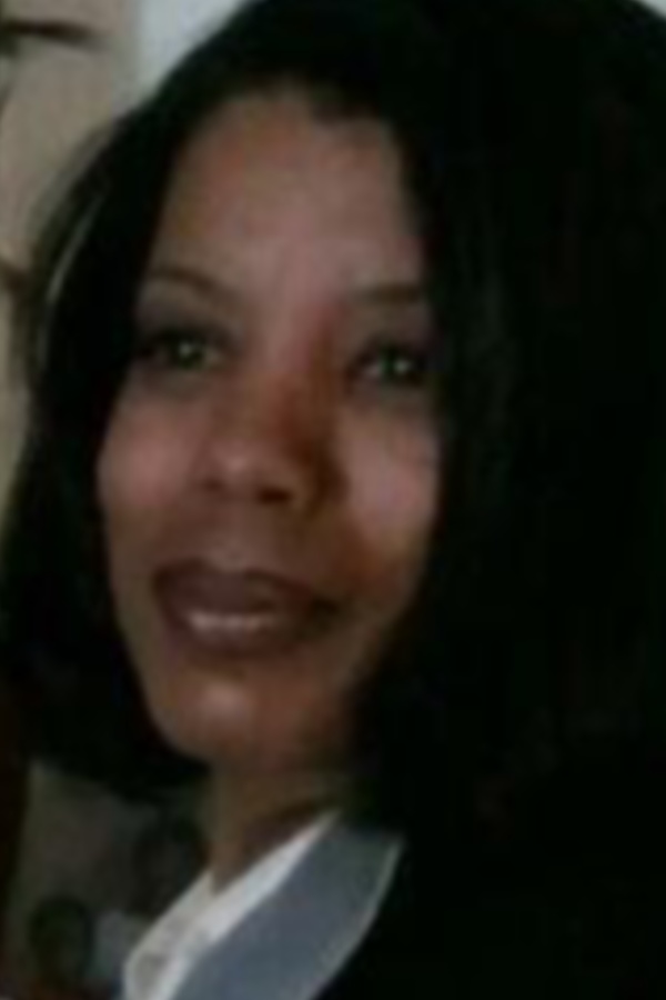 Cruise Brothers Travel Agent April Lofton-Beaxh